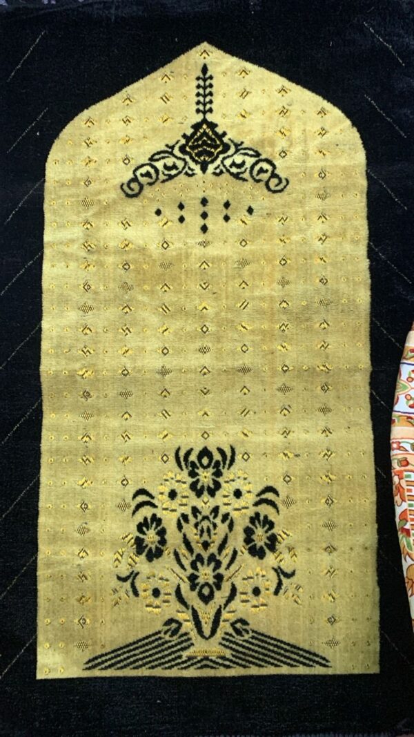 Premium Quality Prayer Mat - Image 5