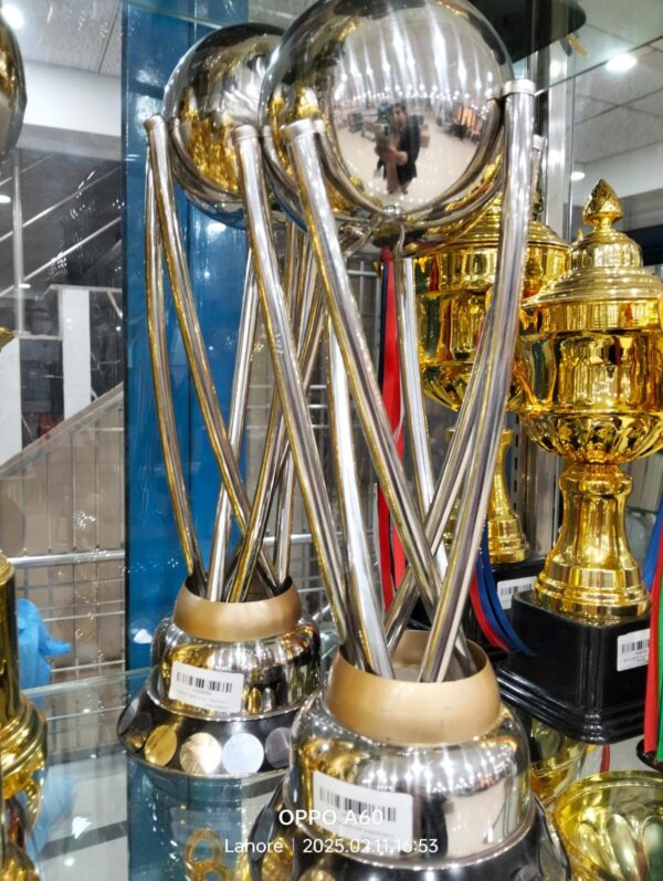 Ball shape Metal Sports Trophy