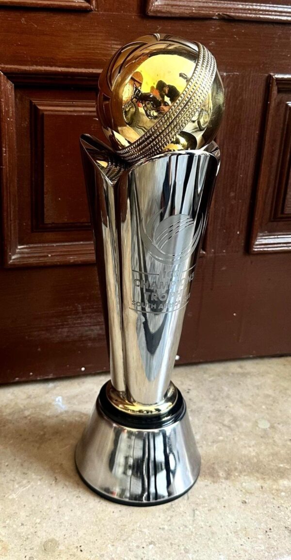 Cricket Championship Trophy (Brass)