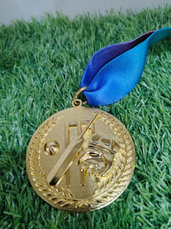 Metal Medals Silver & Golden